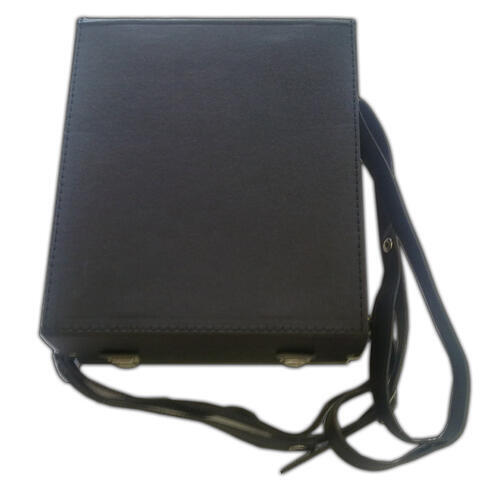 IP6050 - koženkový kufřík pro MEDITEST 50